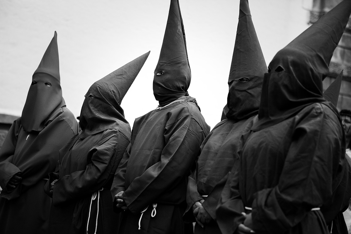 KKK looking men in group