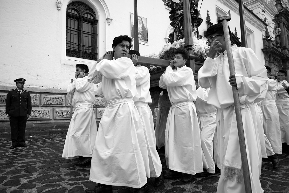 Young priests struggle with religious icon